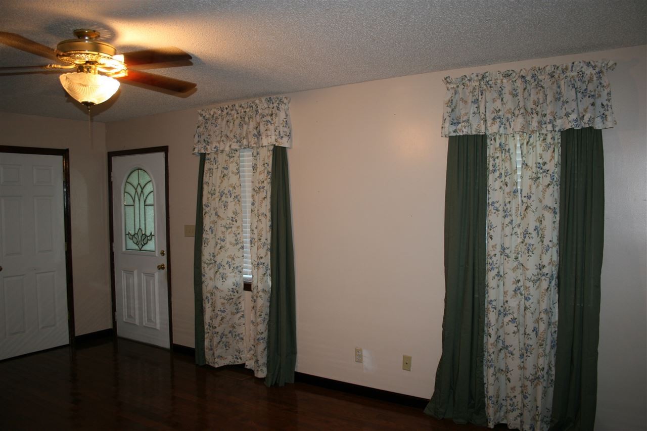 400 Dean Drive Northwest Georgetown, TN 37336 - Photo 18 of 38 a view of entryway with chandelier
