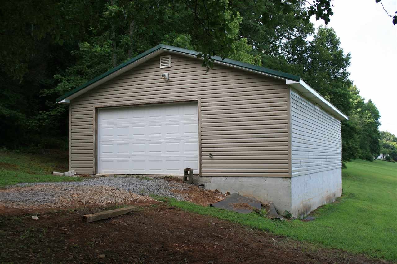 400 Dean Drive Northwest Georgetown, TN 37336 - Photo 34 of 38 a view of backyard of house