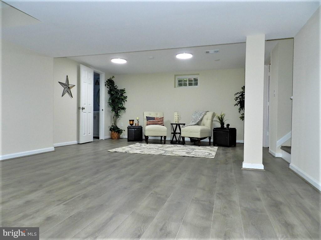 2601 Cory Terrace Silver Spring, MD 20902 - Photo 22 of 33