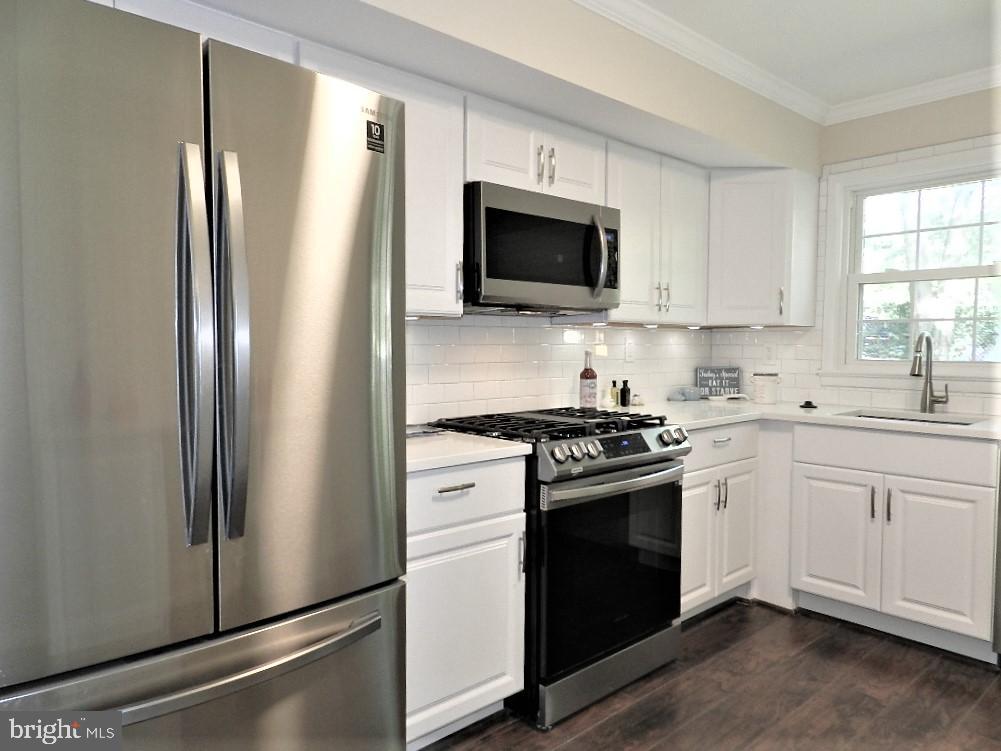 2601 Cory Terrace Silver Spring, MD 20902 - Photo 8 of 33