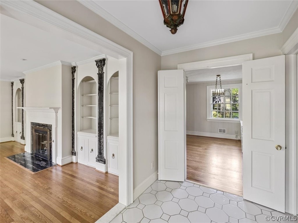 8905 Sierra Road Henrico, VA 23229 - Photo 5 of 38 Gallery Image 5
