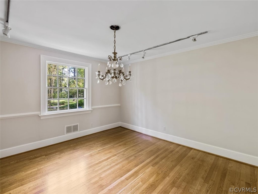 8905 Sierra Road Henrico, VA 23229 - Photo 9 of 38 Gallery Image 9
