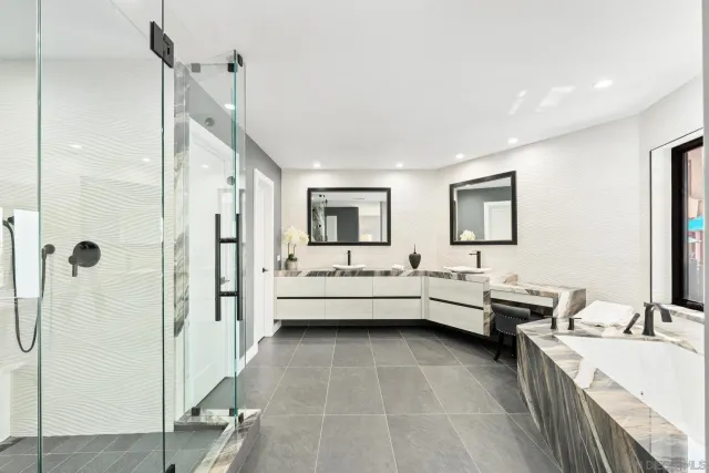 $2,399,000 | 1695 Neale Street, San Diego, CA 92103