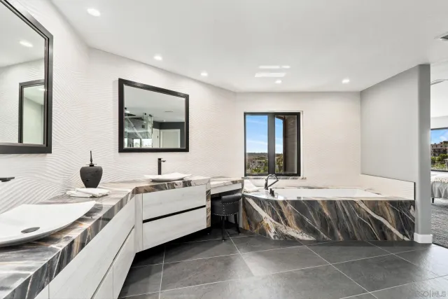 $2,399,000 | 1695 Neale Street, San Diego, CA 92103