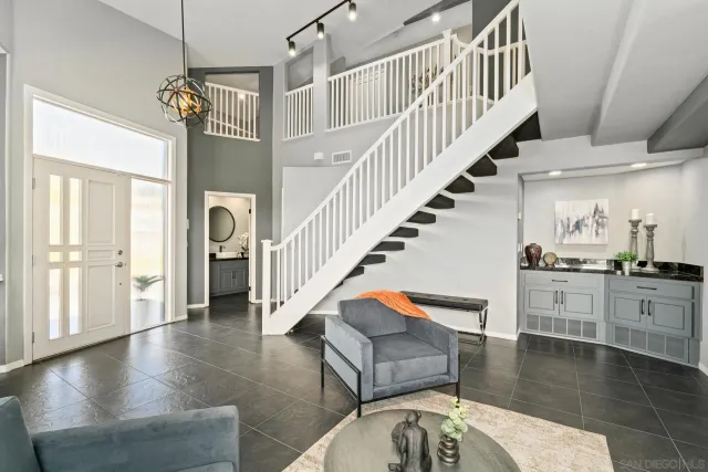 $2,399,000 | 1695 Neale Street, San Diego, CA 92103