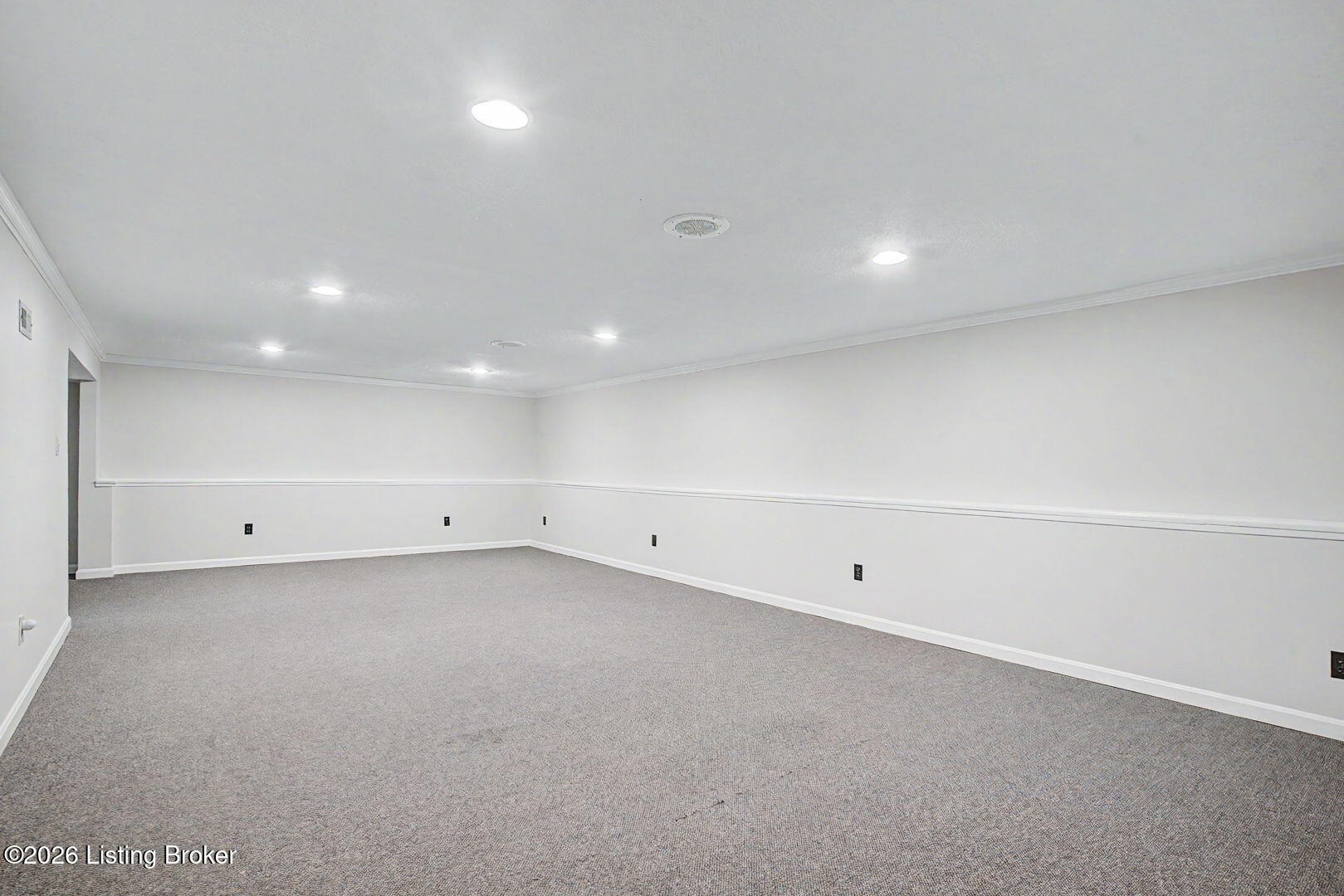 2911 Lexham Road Louisville, KY 40220 - Photo 38 of 54 31-web-or-mls-2911-lexham-road-30