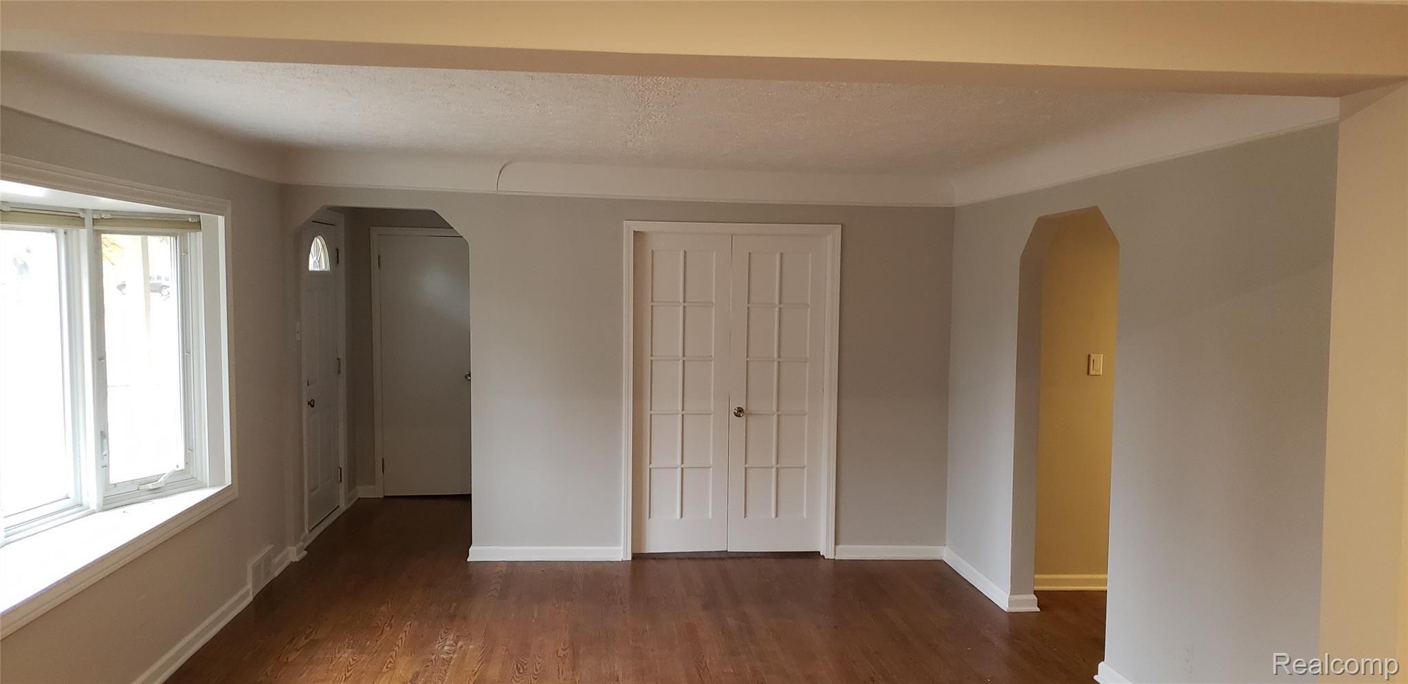 14312 Stephens Road Warren, MI 48089 - Photo 21 of 35 2019-11-10 14.52