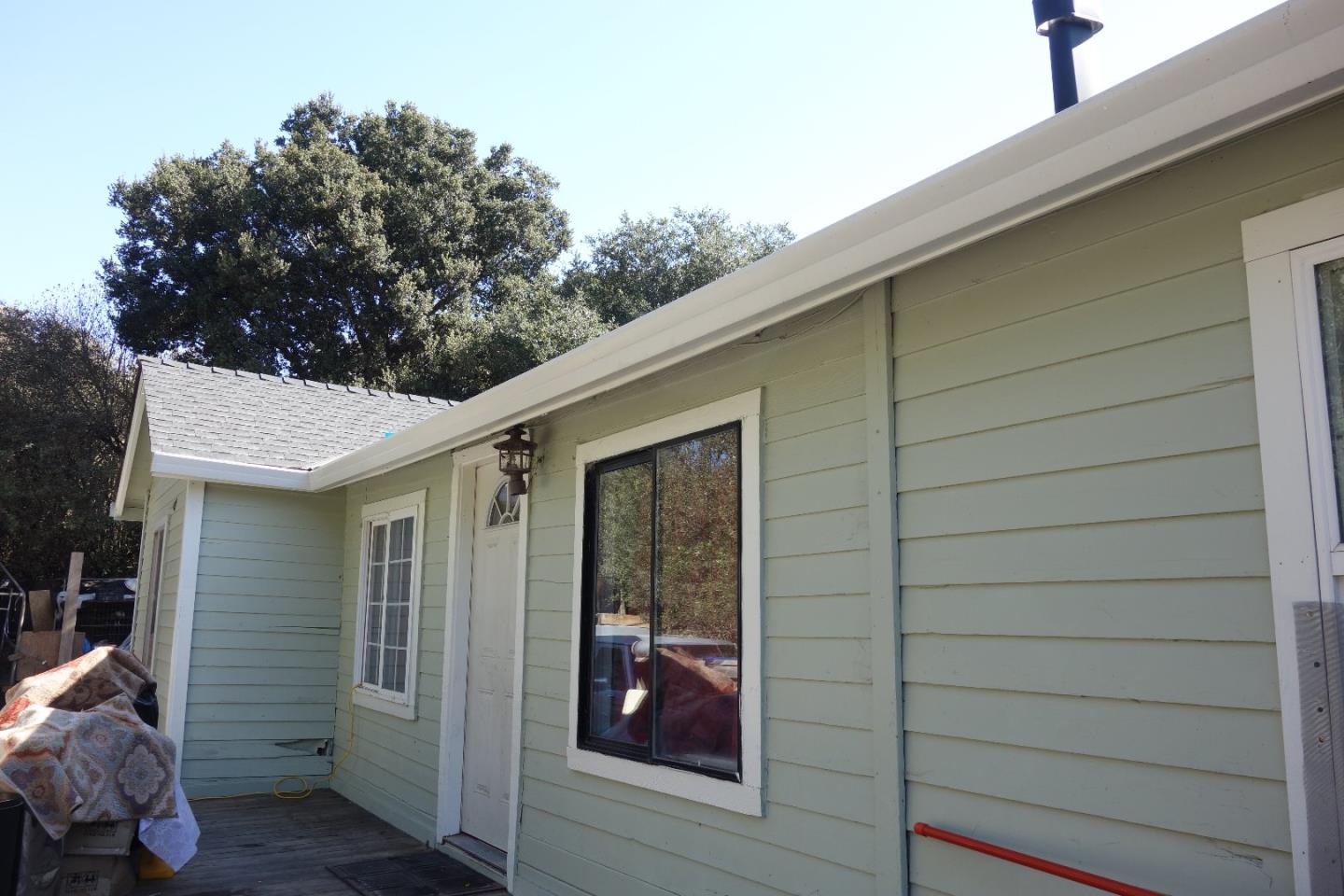 84 Manfre Road Watsonville, CA 95076 - Photo 3 of 8 Gallery Image 3