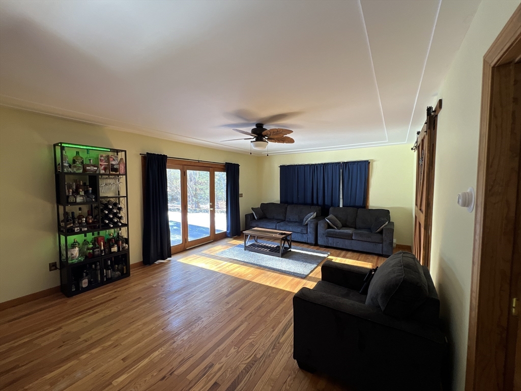 431 Teel Road Winchendon, MA 01475 - Photo 12 of 40