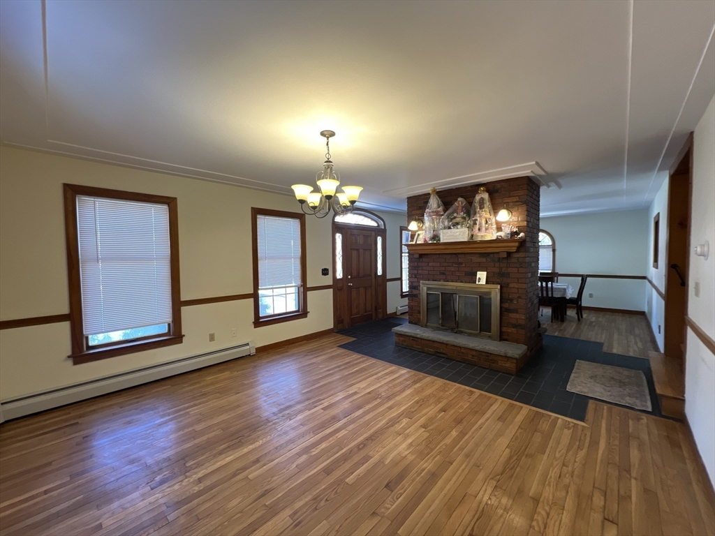 431 Teel Road Winchendon, MA 01475 - Photo 10 of 40