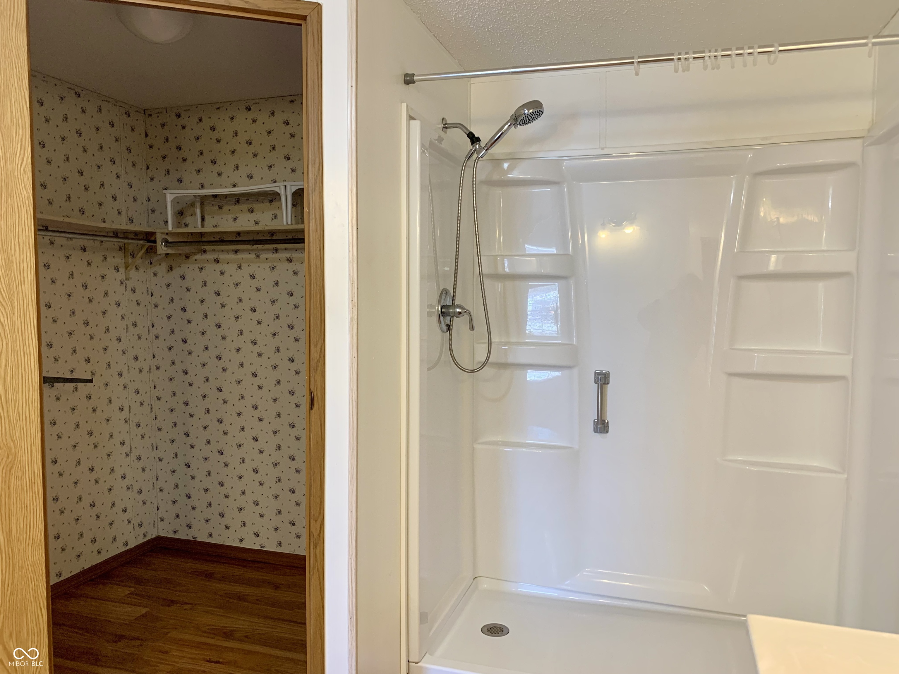 514 Welcome Way Anderson, IN 46013 - Photo 13 of 34