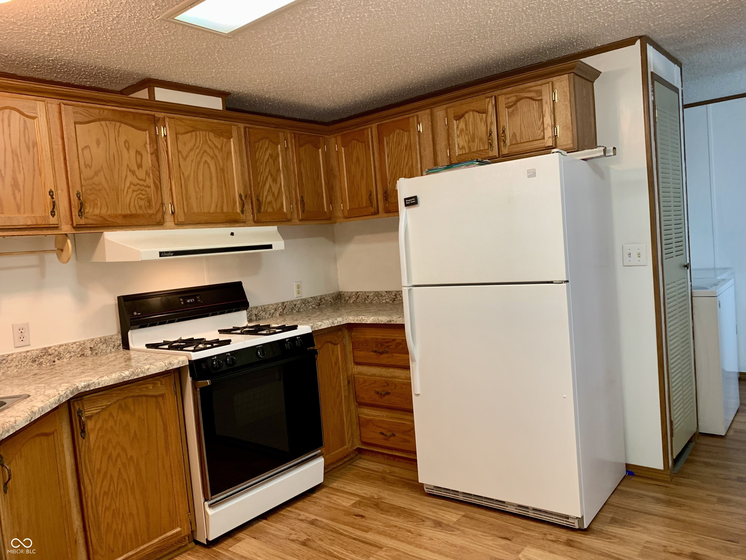 514 Welcome Way Anderson, IN 46013 - Photo 23 of 34