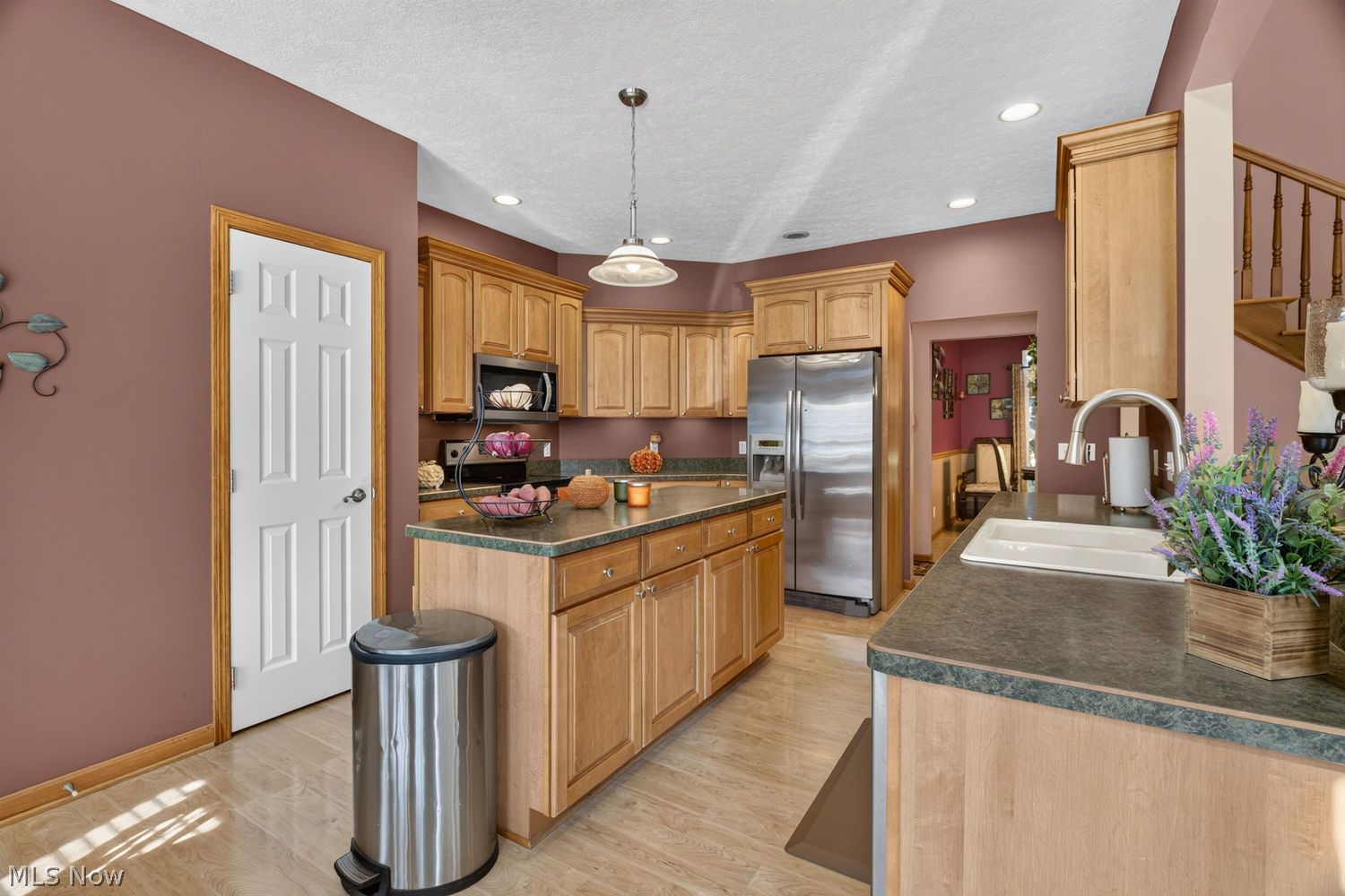 7996 Rice Road Amherst, OH 44001 - Photo 9 of 40 Gallery Image 9