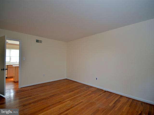 8410 Postoak Road Potomac, MD 20854 - Photo 10 of 29 Interior (General)