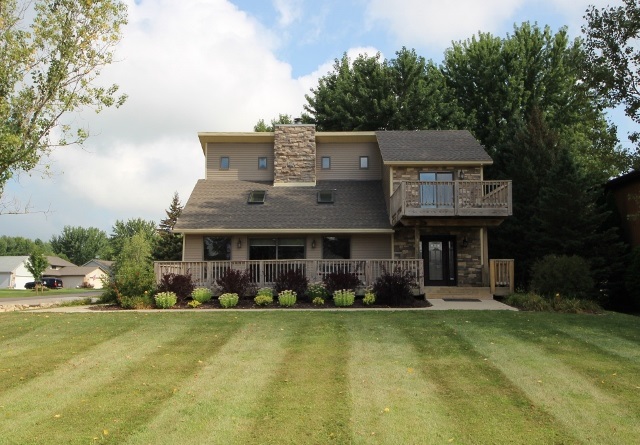 101 Rochester Road Northeast Poplar Grove, IL 61065 - Photo 1 of 25 Gallery Image 1
