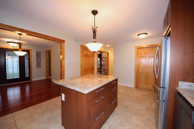 101 Rochester Road Northeast Poplar Grove, IL 61065 - Photo 5 of 25 Gallery Image 5