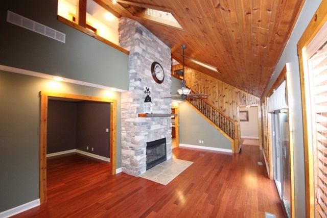 101 Rochester Road Northeast Poplar Grove, IL 61065 - Photo 7 of 25 Gallery Image 7