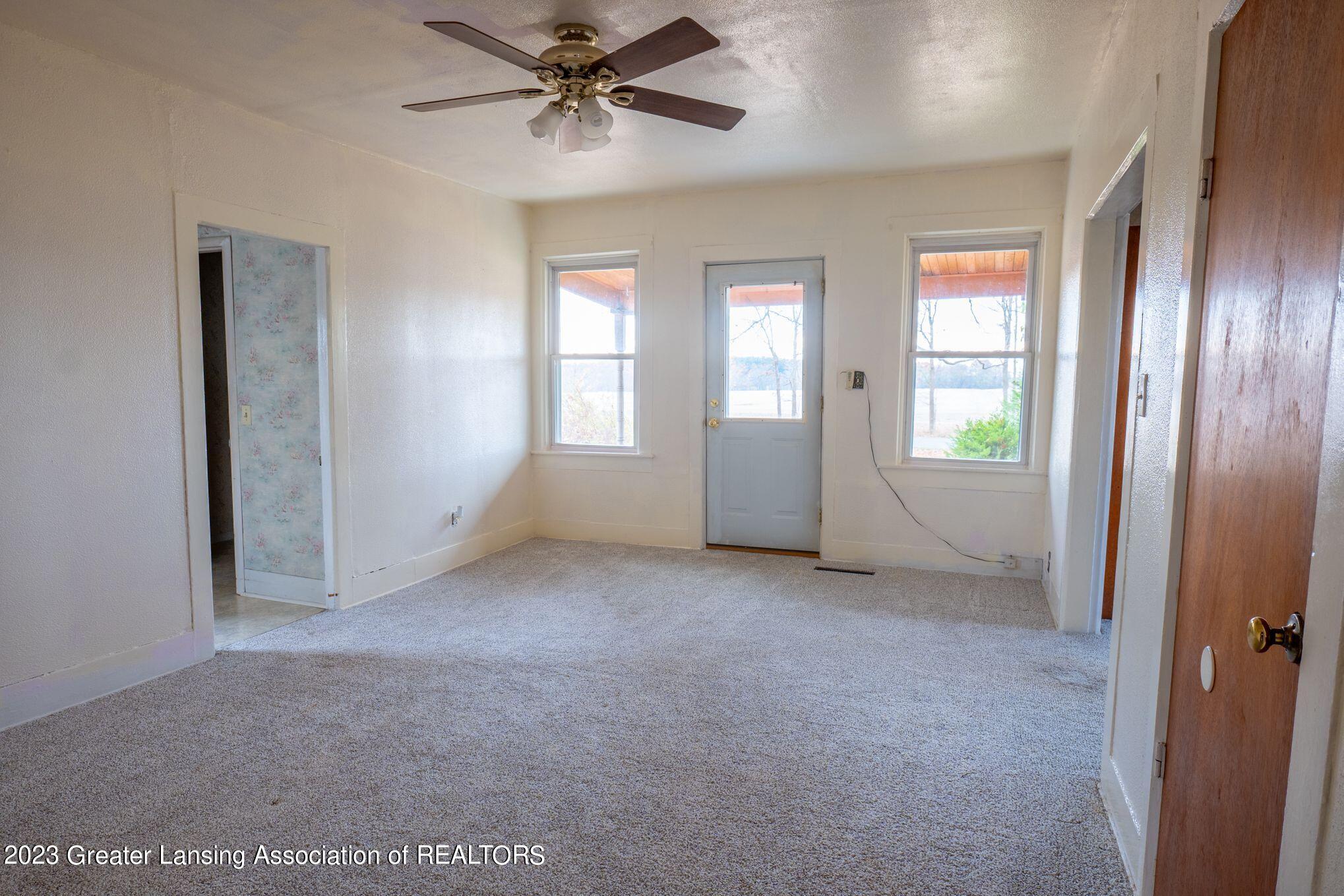 1605 Curtis Road Dansville, MI 48819 - Photo 8 of 27 Dining Room