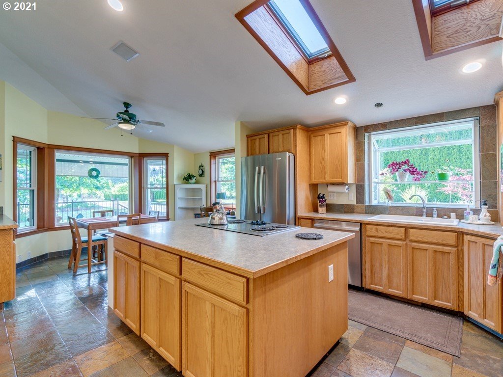 33403 Northeast Morcroft Road La Center, WA 98629 - Photo 14 of 32 Gallery Image 14