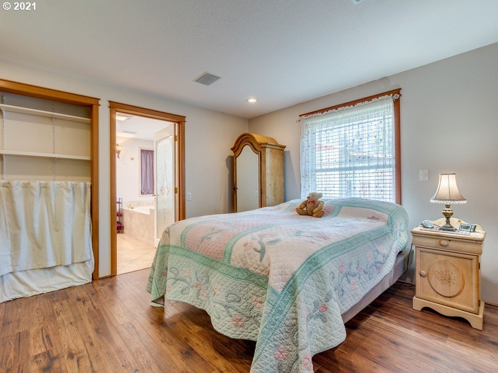 33403 Northeast Morcroft Road La Center, WA 98629 - Photo 19 of 32 Gallery Image 19