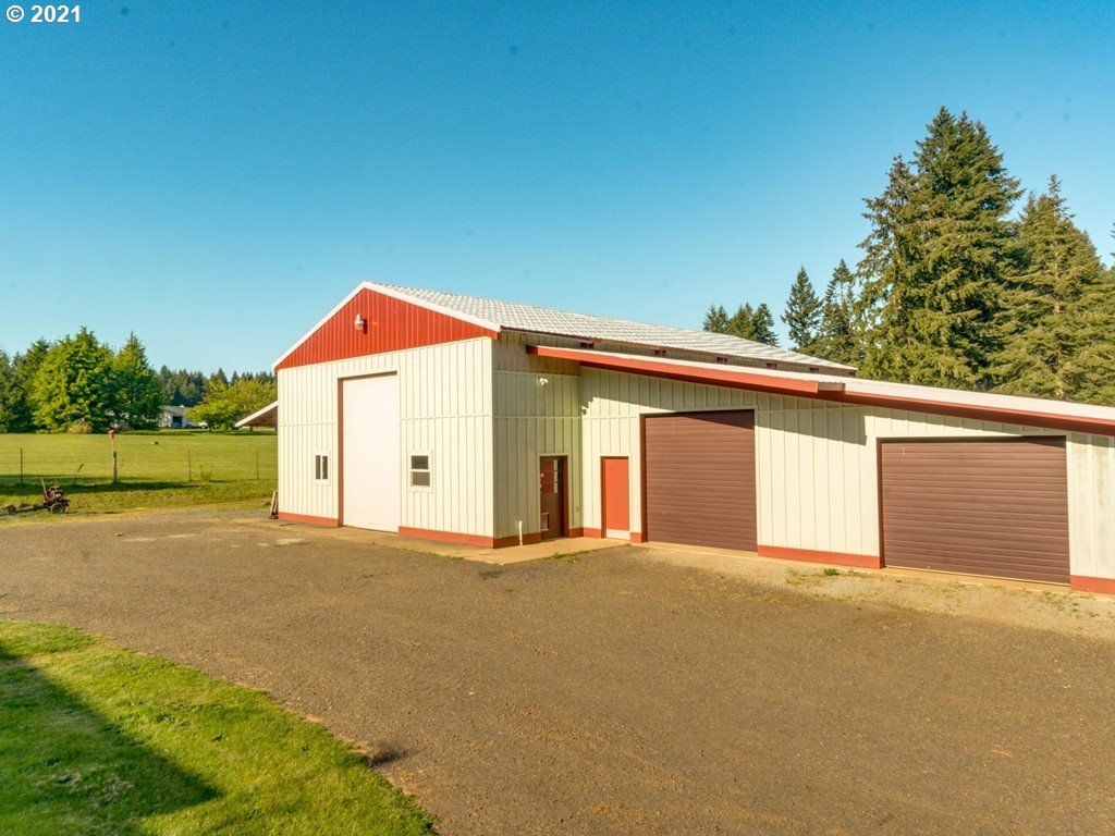 33403 Northeast Morcroft Road La Center, WA 98629 - Photo 3 of 32 Gallery Image 3