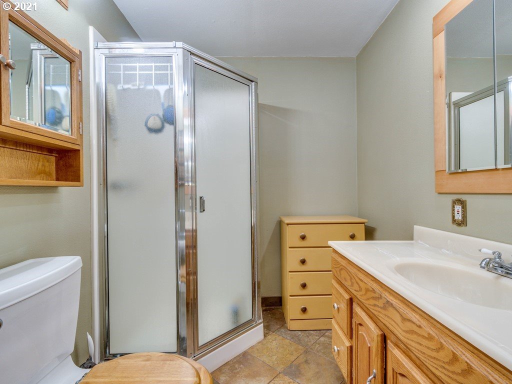 33403 Northeast Morcroft Road La Center, WA 98629 - Photo 24 of 32 Gallery Image 24