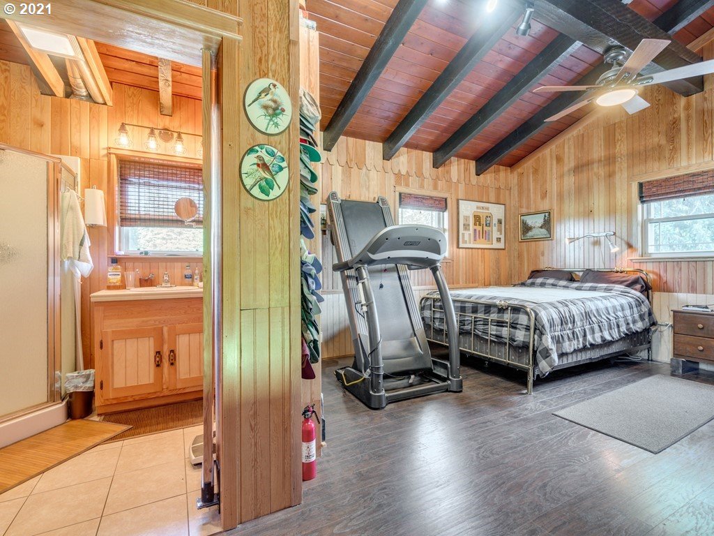 33403 Northeast Morcroft Road La Center, WA 98629 - Photo 30 of 32 Gallery Image 30
