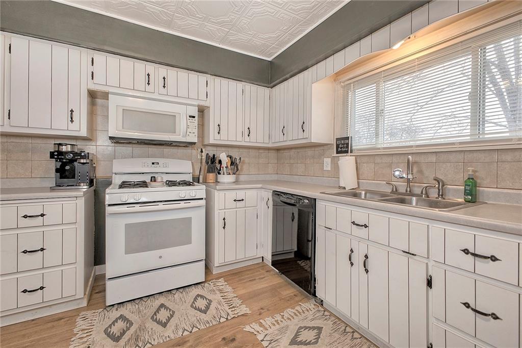 637 Armbrust - Hecla Road Hunker, PA 15639 - Photo 4 of 28