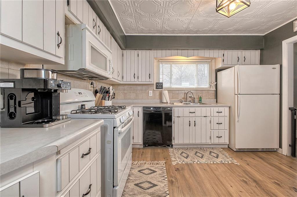 637 Armbrust - Hecla Road Hunker, PA 15639 - Photo 5 of 28