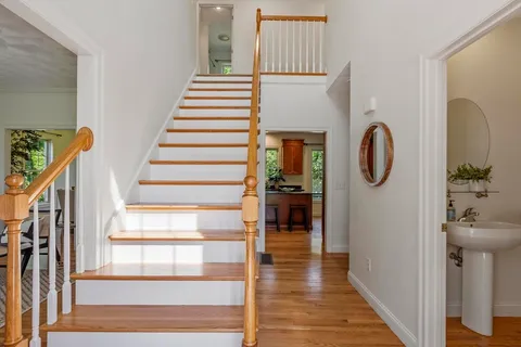$1,598,000 | 9 Meeting House Circle, Bedford, MA 01730