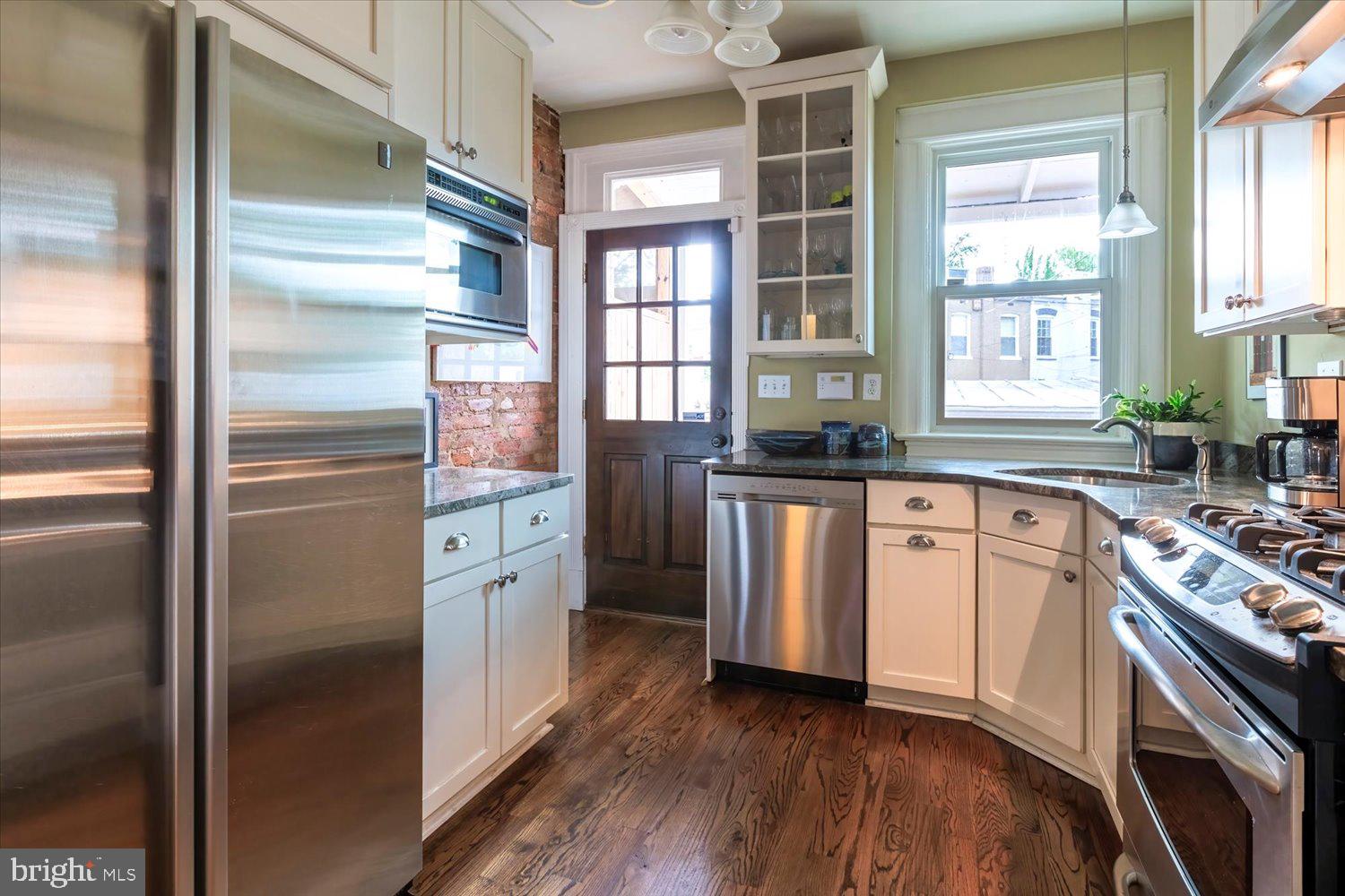 259 Tennessee Avenue Northeast Washington, DC 20002 - Photo 12 of 35