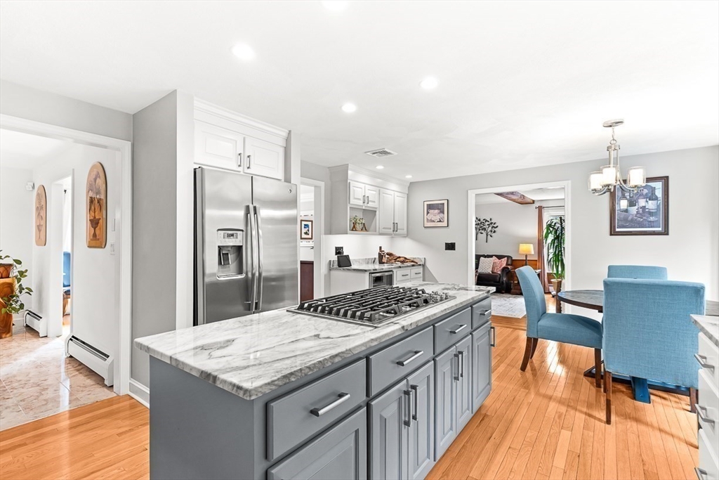 361 Marbleridge Road North Andover, MA 01845 - Photo 14 of 42
