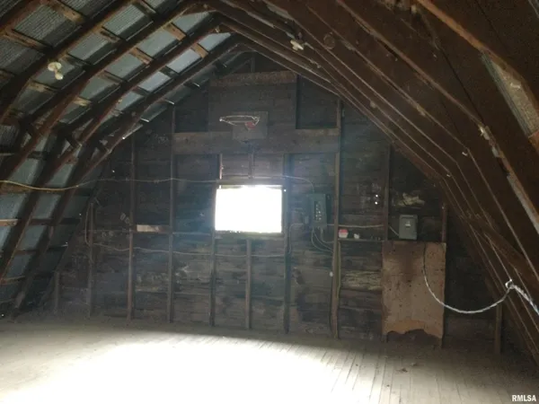 $285,000 | 2990 Lick Creek Road, Anna, IL 62906