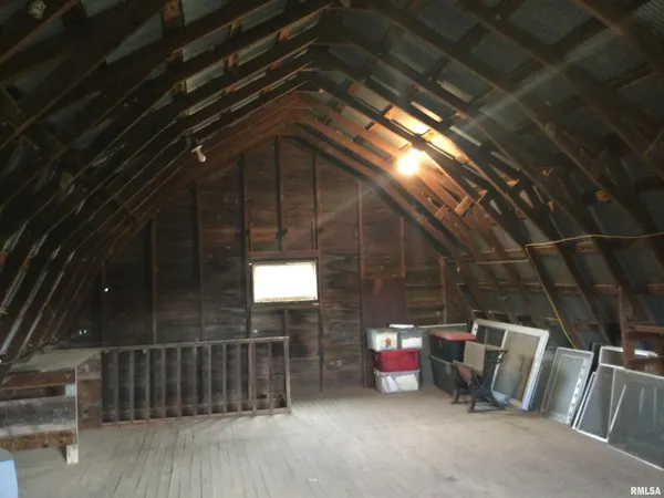 $285,000 | 2990 Lick Creek Road, Anna, IL 62906