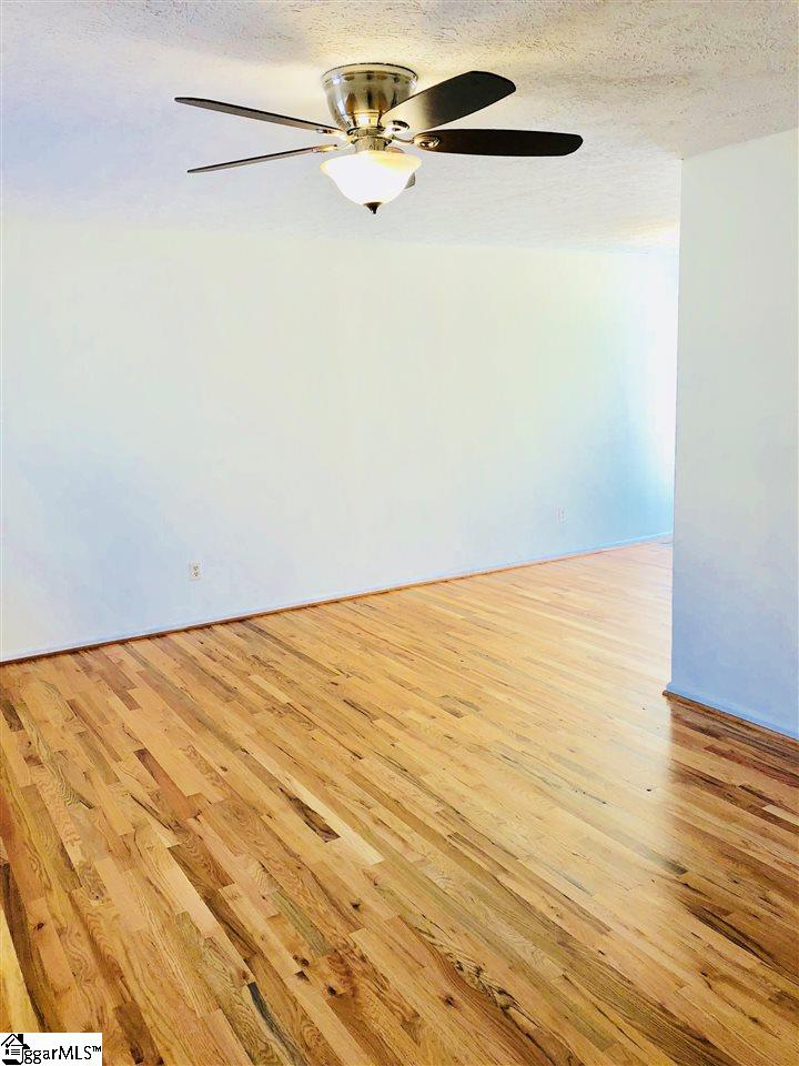 209 Lewis Road Williamston, SC 29697 - Photo 2 of 10 Gallery Image 2