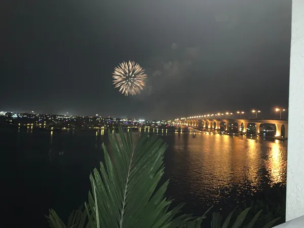 $3,000 | 975 Northwest Flagler Avenue, Unit 403, Stuart, FL 34994