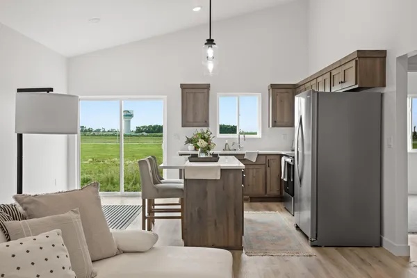 $375,000 | 2533 38th Avenue South, Moorhead, MN 56560