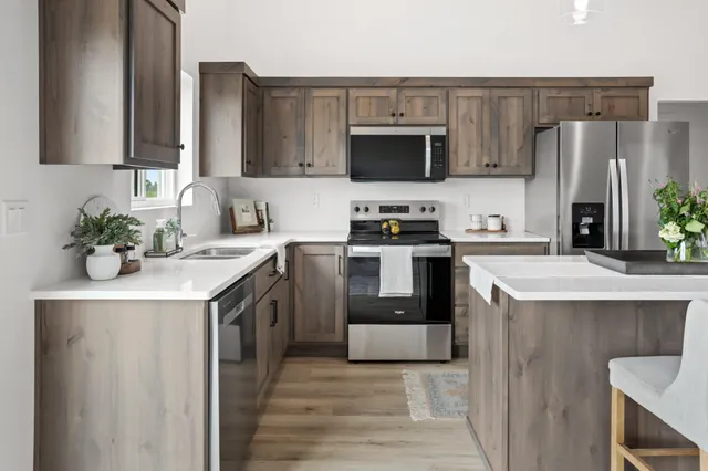 $375,000 | 2533 38th Avenue South, Moorhead, MN 56560