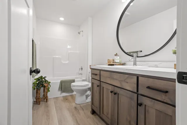 $375,000 | 2533 38th Avenue South, Moorhead, MN 56560