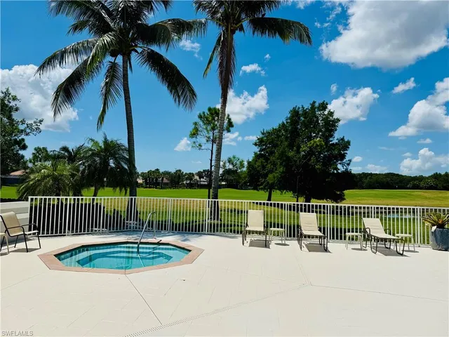 $610,000 | 12038 Covent Garden Court, Unit 704, Naples, FL 34120