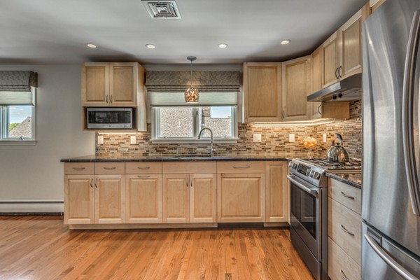 15 Fulton Spring Road Medford, MA 02155 - Photo 4 of 30 Gallery Image 4