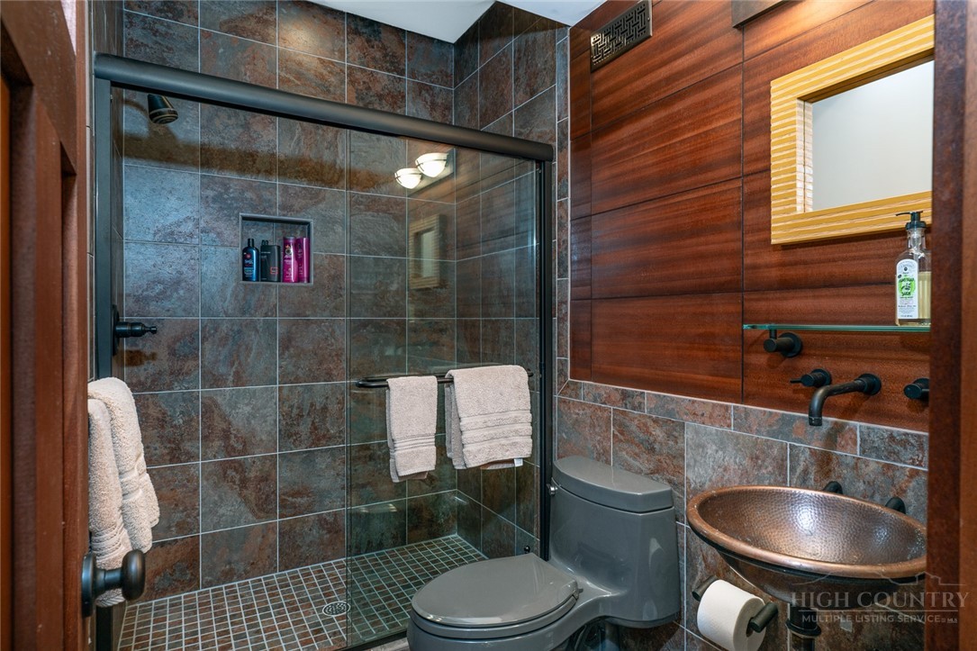 877 Hickory Boone, NC 28607 - Photo 39 of 49 Gallery Image 39