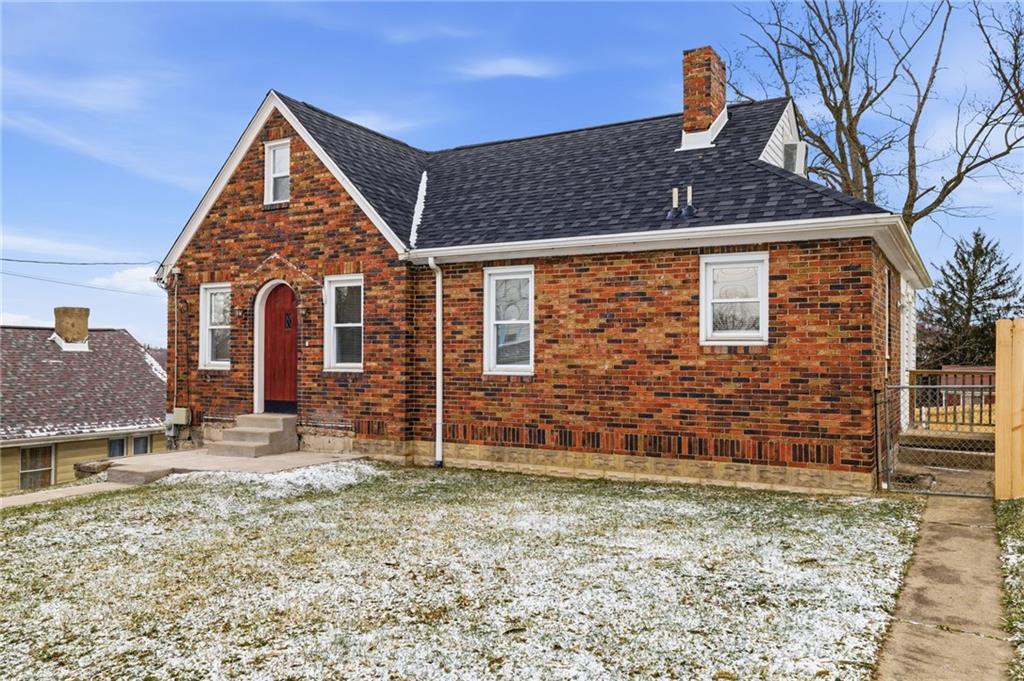 8 Esther Street Pittsburgh, PA 15227 - Photo 32 of 36 front view of a house with a dry yard