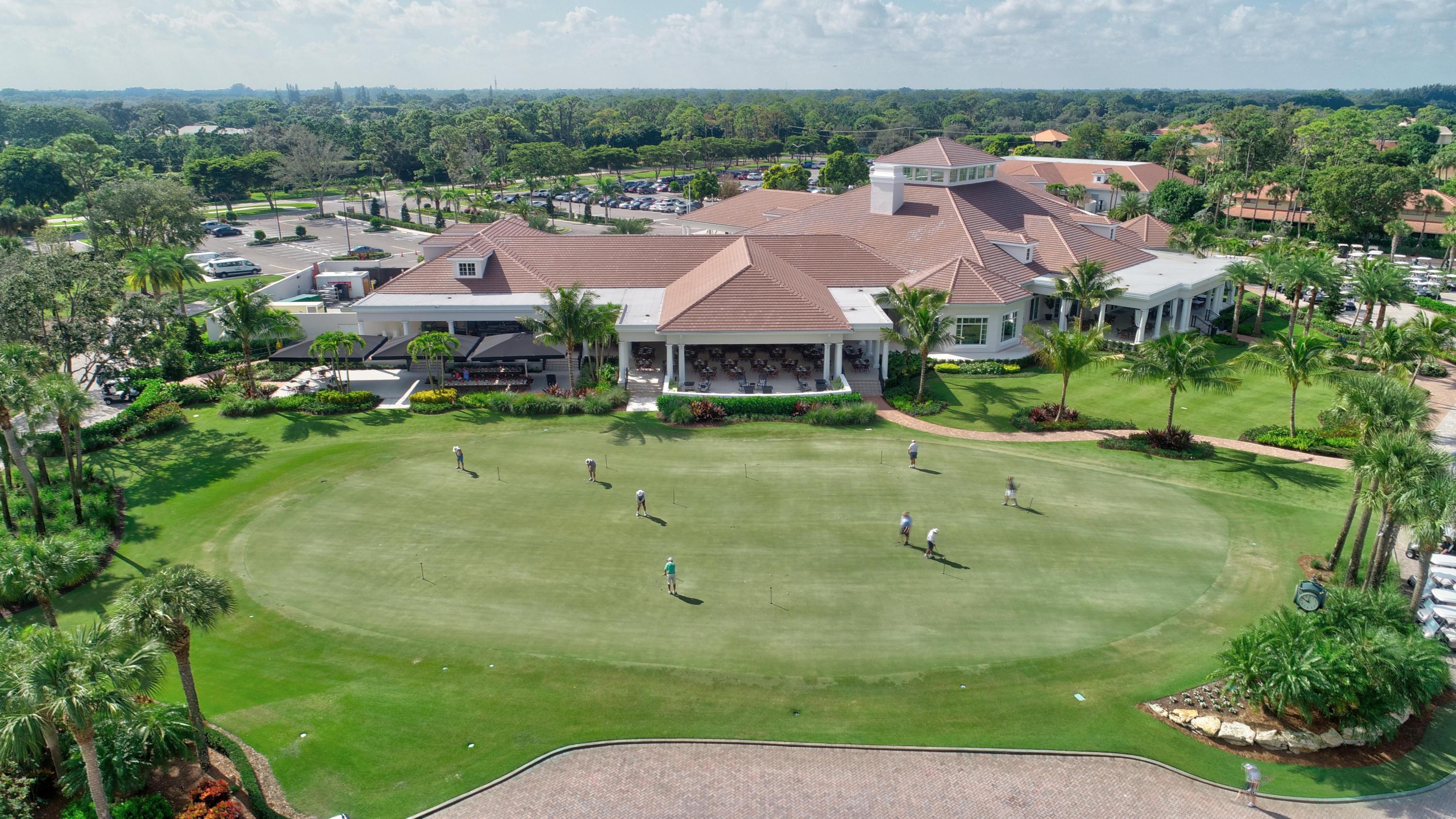 4060 Quail Ridge Drive North, Unit OSPREY Boynton Beach, FL 33436 - Photo 29 of 30 Putting Area