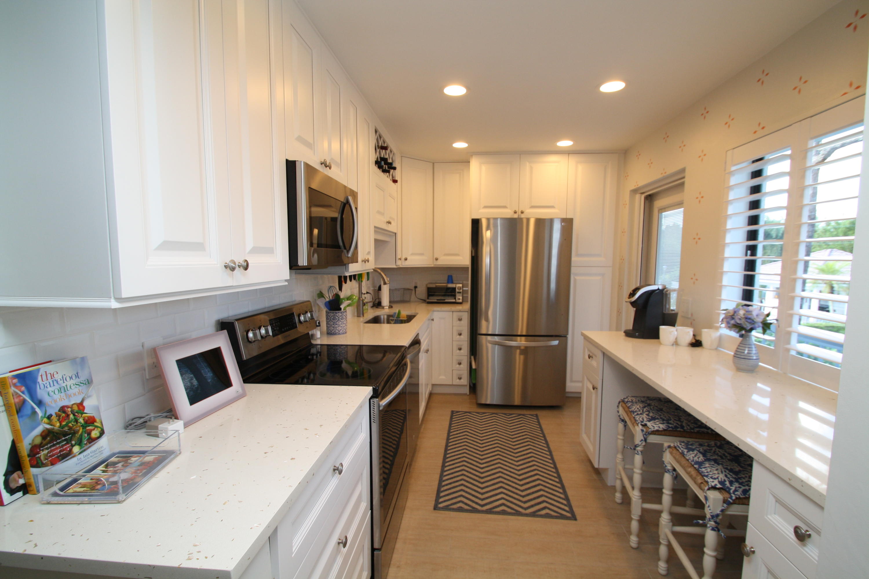 4060 Quail Ridge Drive North, Unit OSPREY Boynton Beach, FL 33436 - Photo 7 of 30 Kitchen