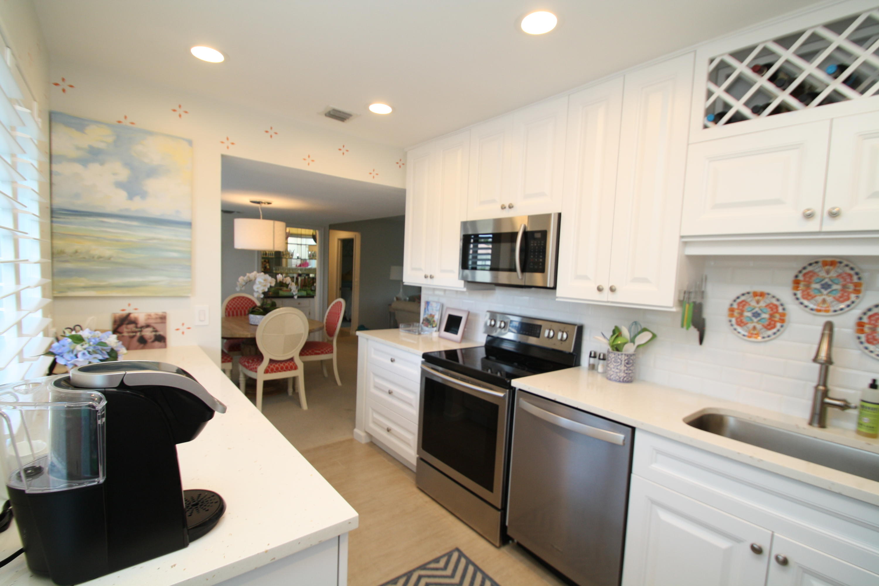 4060 Quail Ridge Drive North, Unit OSPREY Boynton Beach, FL 33436 - Photo 9 of 30 Kitchen