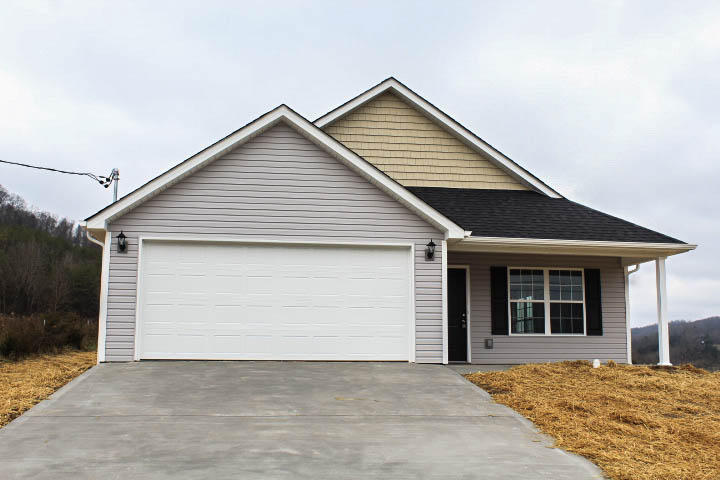 577 Monroe Road Maynardville, TN 37807 - Photo 1 of 17 IMG_5765