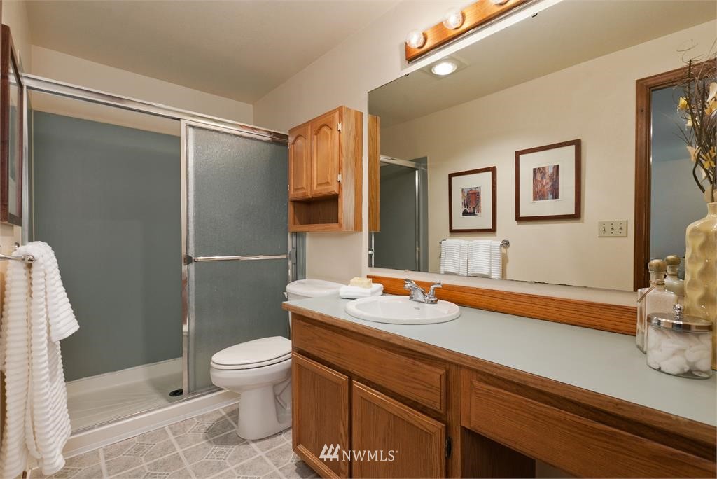 23415 8th Place West Bothell, WA 98021 - Photo 11 of 19