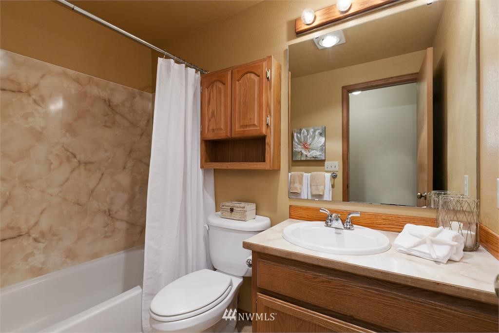 23415 8th Place West Bothell, WA 98021 - Photo 13 of 19