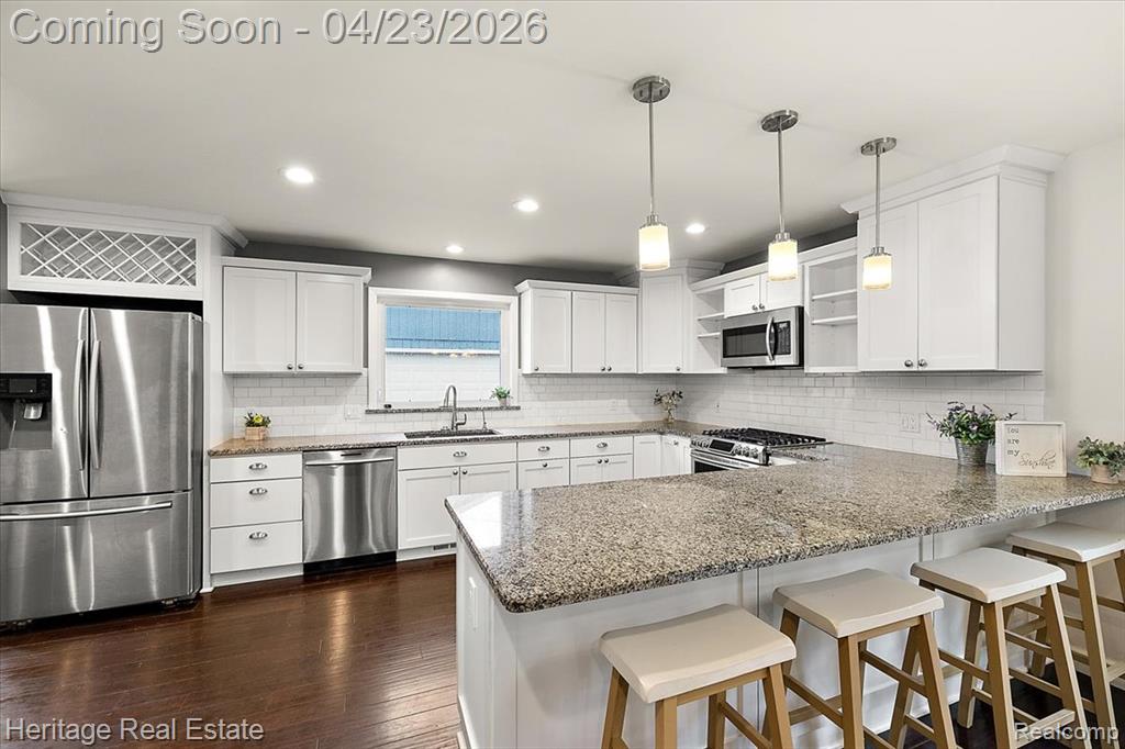 7640 Granite Washington, MI 48094 - Photo 8 of 37